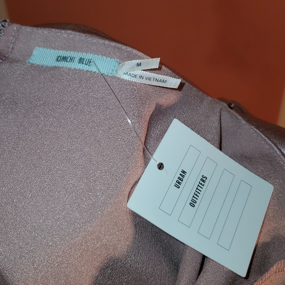 Kimchi Blue Midi Dress NWT - Picture 7 of 8